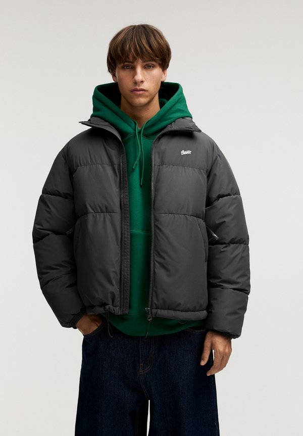 HOODED PUFFER - Winterjacke