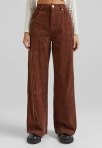 Bershka Kalhoty - brown