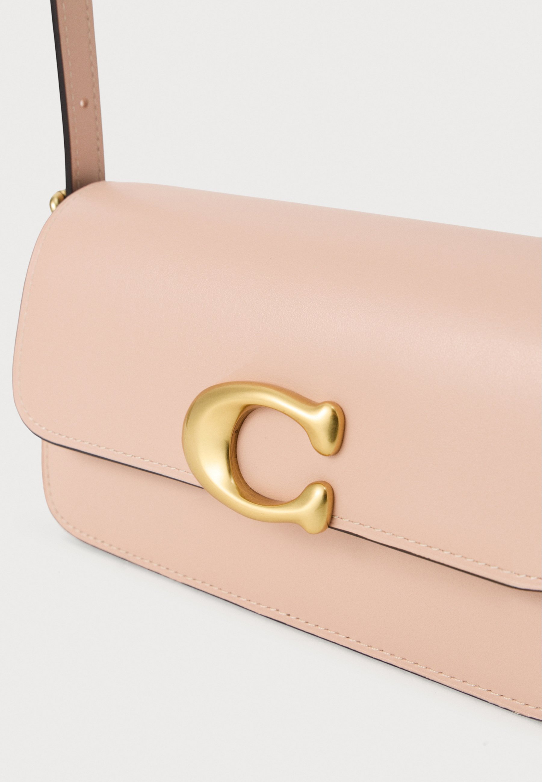 COACH ZOE SHOULDER BAG - Handbag - cream/beige - Zalando.co.uk COACH ZOE SHOULDER BAG - Handbag - cream/beige - Zalando.co.uk