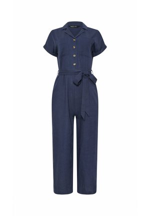 Mono corto de manga corta azul marino con botones en la parte delantera, cuello, bolsillos en el pecho, piernas anchas y cinturón atado a la cintura.