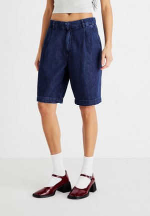 BERMUDA - Farkkushortsit - dark indigo