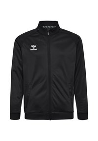 Svart idrottsjacka i slät syntetisk material med hög krage, dragkedja framtill och vitt logotyp på övre vänstra sidan.