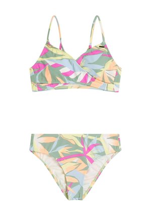 Komplet bikini z krótkim topem i dołem wykonany z lekkiej tkaniny, ozdobiony wzorem tropikalnych liści w kolorach zielonym, różowym i pastelowych.