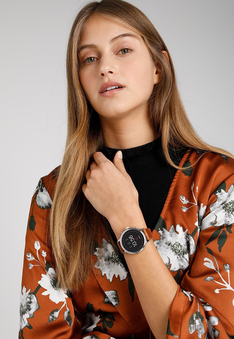 Fossil Smartwatches Q VENTURE - Reloj - braun/schwarz/marrón claro -  Zalando.es