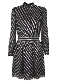 Robe noire avec des rayures diagonales argentées, col montant, manches longues bouffantes et taille cintrée. Brillance métallique et bande élastique à la taille.