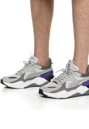Baskets basses - grey