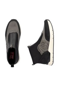 Schwarze und graue Stiefeletten mit einer glatten Textur, runder Zehenpartie, elastischen Seiteneinsatz und floralen Mustern an der Seite. Gummisohle.