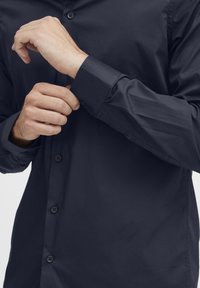 Casual Friday CFALTO - Svečana košulja - anthracite black