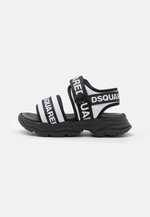 Dsquared2 Girls Sandals In White 1