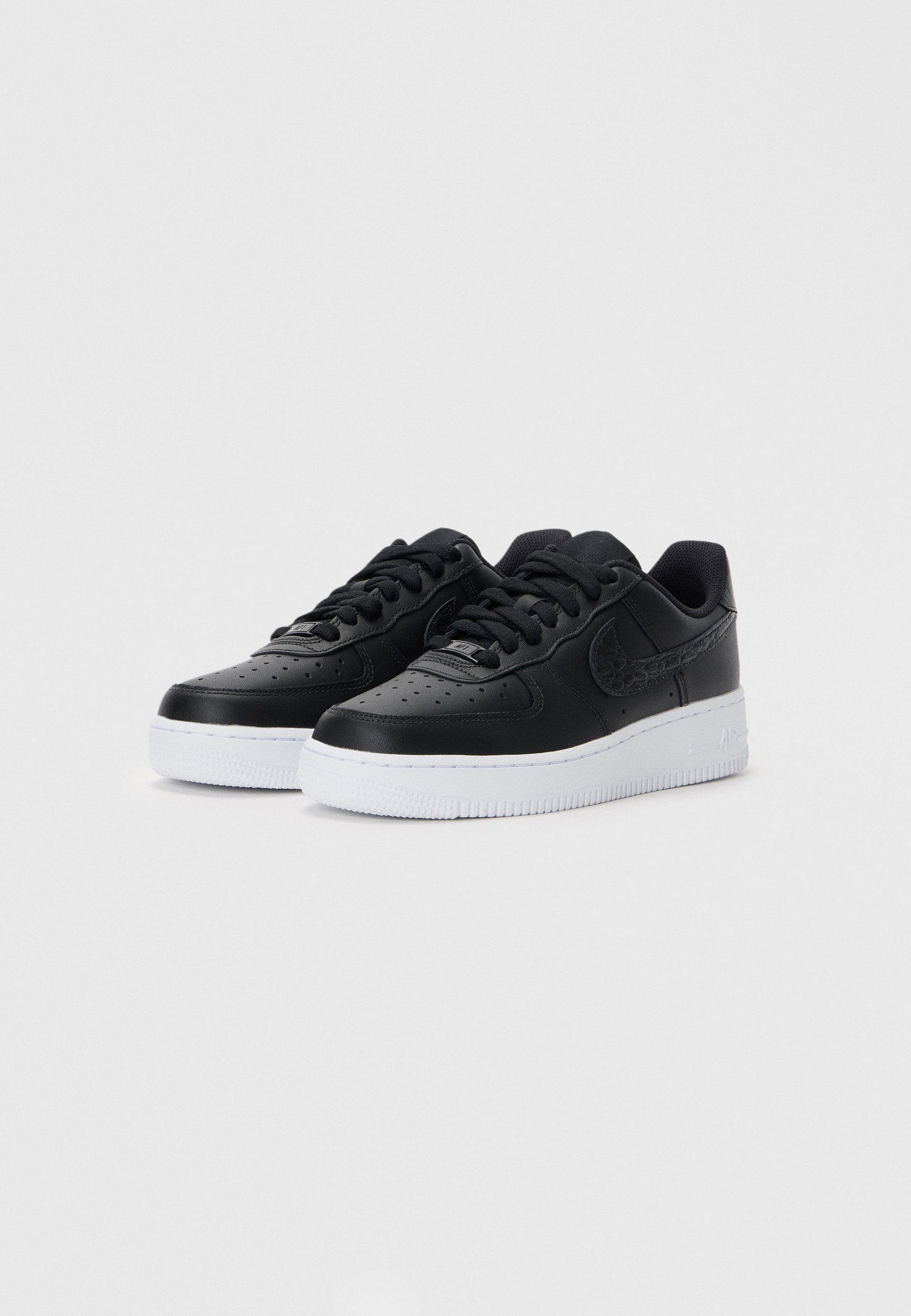 air force 1 black size 6 womens