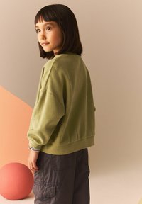 Next Svetr - green