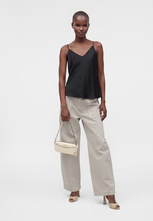 MICHAEL Michael Kors, MAY POUCHETTE - Τσάντα χειρός - white