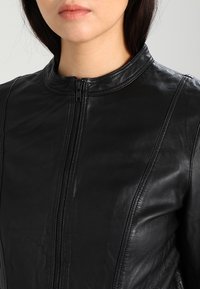 Selected Femme Nahkatakki - black