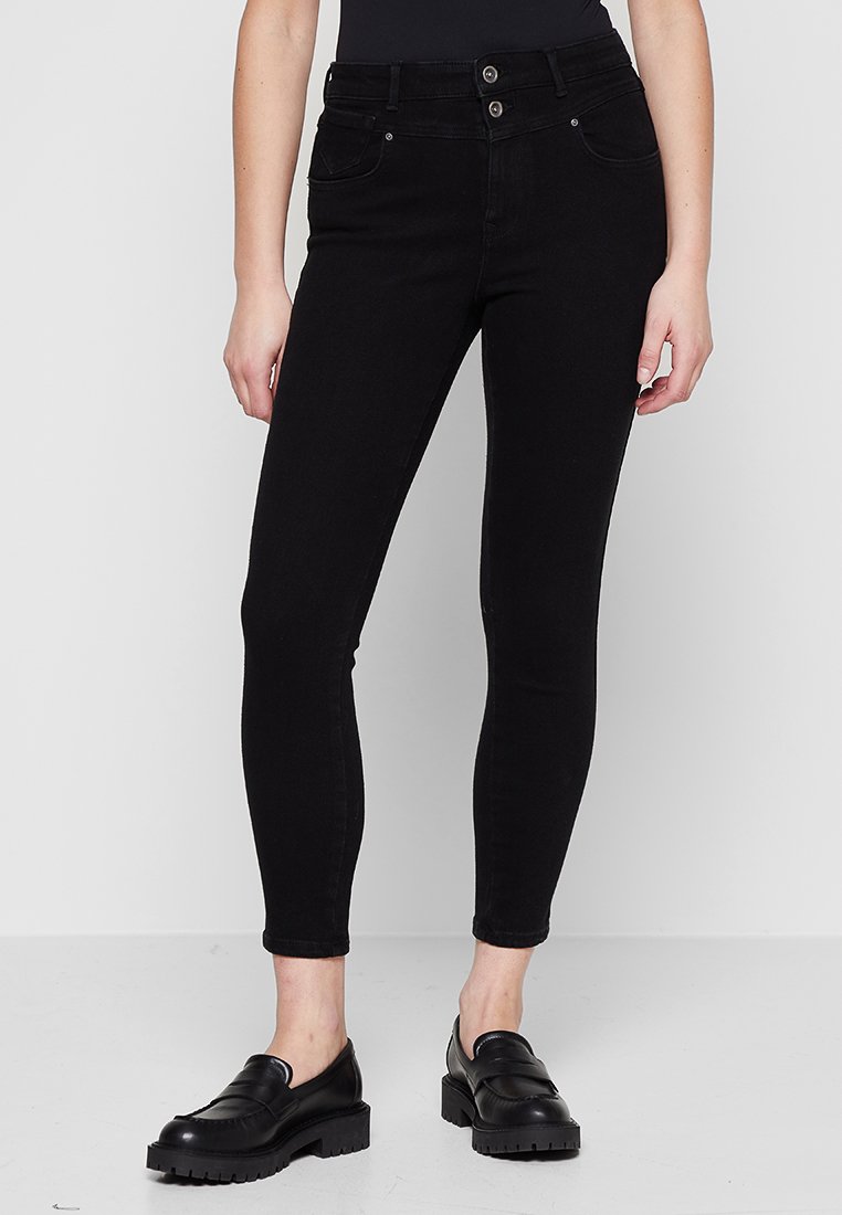 Blugi slim fit
