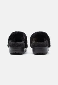 Crocs CLASSIC UNFURGETTABLE UNISEX - Μιουλ - black