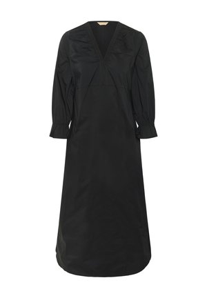 Zwarte jurk van een gladde stof, met een V-hals, driekwartmouwen met gerimpelde manchetten en een losse, vloeiende silhout. 