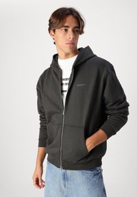 Bareen BOBA OVERSIZED ZIP HOODIE - Φούτερ με φερμουάρ - pirate black