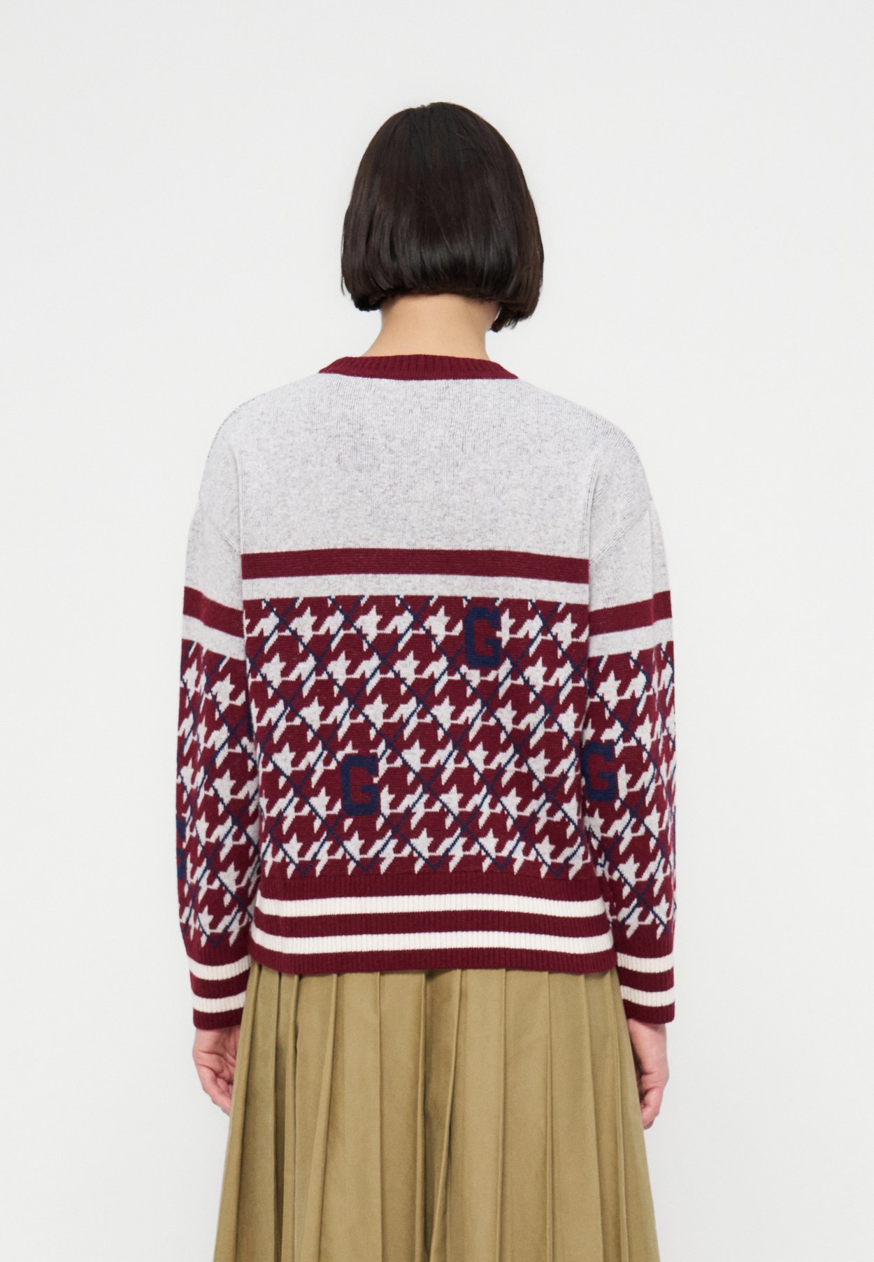 HOUNDSTOOTH