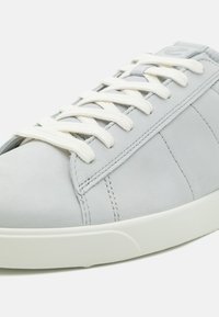 ECCO STREET LITE M - Tenisice - concrete/wild dove