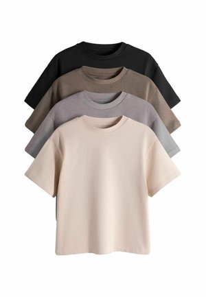 Fire ensfarvede crew-neck korteærmede T-shirts stablet, i beige, lysegrå, brun og sort farve, vist på hvid baggrund.