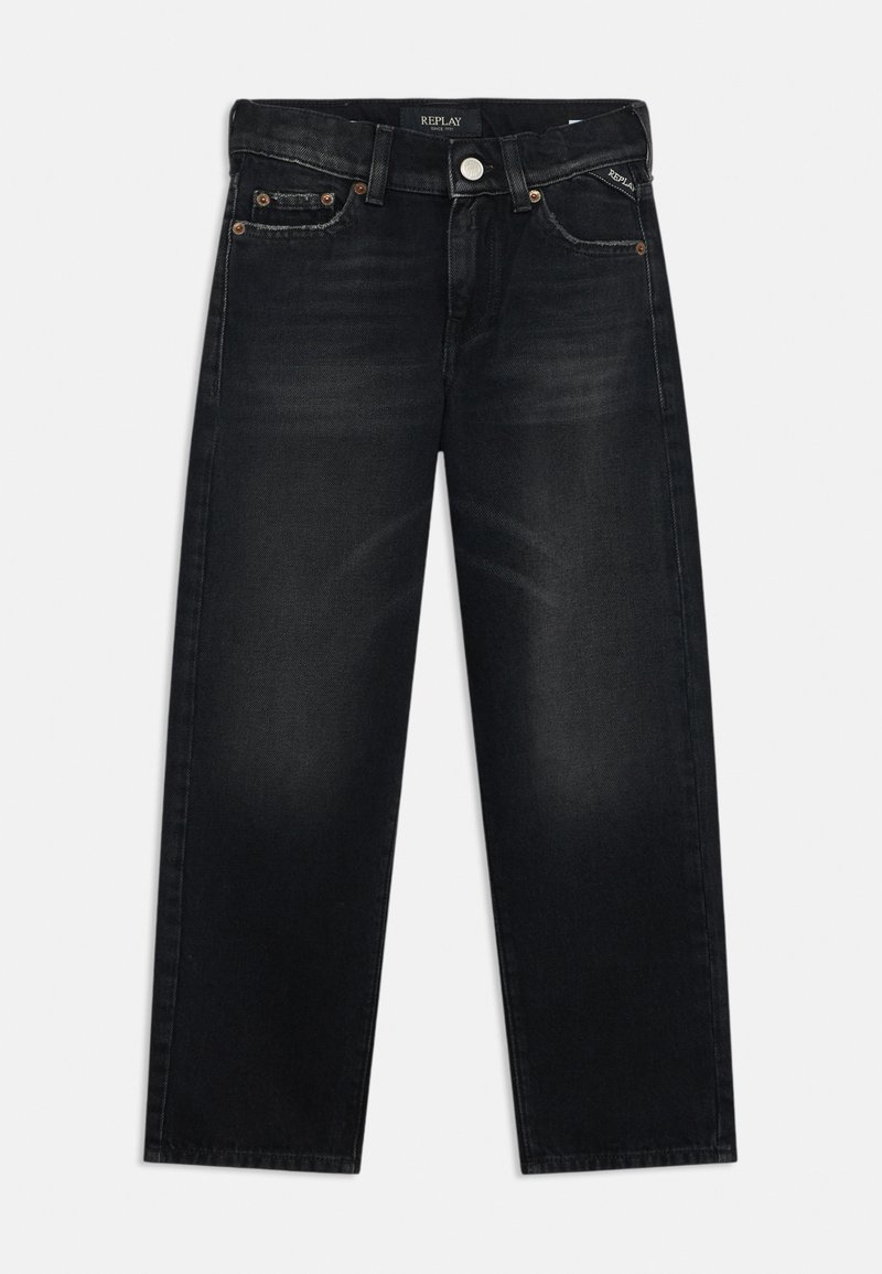 Jeans de mezclilla negra con corte recto, que cuentan con cierre de botón, cinco bolsillos y ligeros detalles de desvanecimiento en la tela.