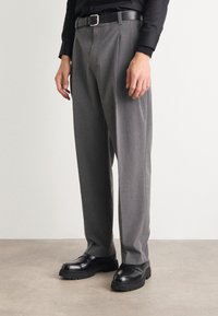HUGO - RENAR - Trousers - open grey Thumbnail Image 1