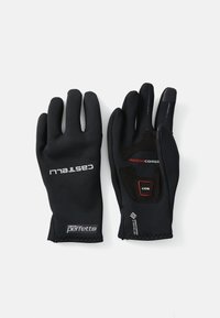 Schwarze Fahrradhandschuhe mit nahtlosem Design, strukturiertem Griff auf den Handflächen und verstärkten Fingerspitzen. Hergestellt aus elastischem, wasserdichtem Material.