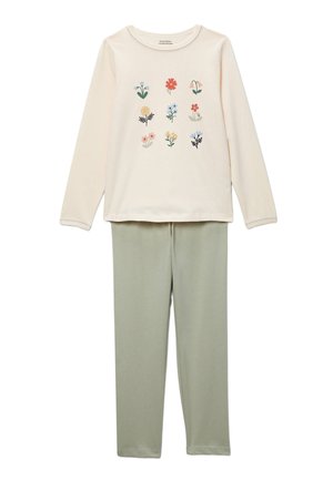 Ensemble de pyjama pour enfants avec haut crème à manches longues orné de motifs floraux colorés et pantalon uni vert sauge clair, présenté à plat.