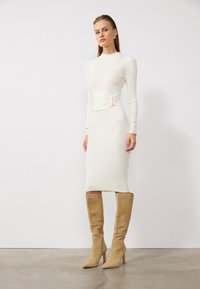 Anna Field Shift-haljina - off-white