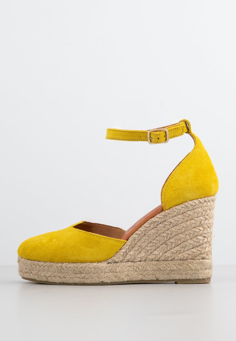 Kanna Hoge hakken geel Kanna Hoge hakken geel