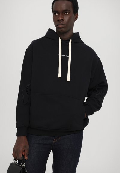 Vision of Super HOODIE WITH FLAMES - Hættetrøje - black