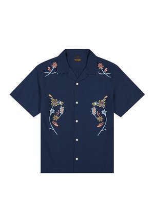 Chemise bleu marine à manches courtes avec boutons et broderie florale multicolore sur la poitrine et les épaules, col large.