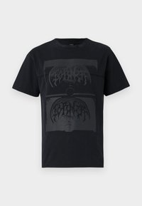 COMPLICRUX  - Print T-shirt - black overdye