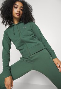 Lacoste Sport PANT - Joggebukse - vert fonce