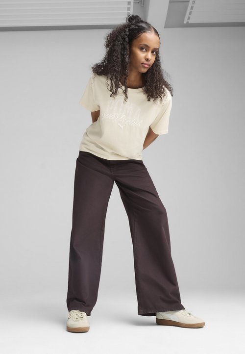 PUMA CLASS RELAXED TEE - Print T-shirt - alpine snow — photo 4