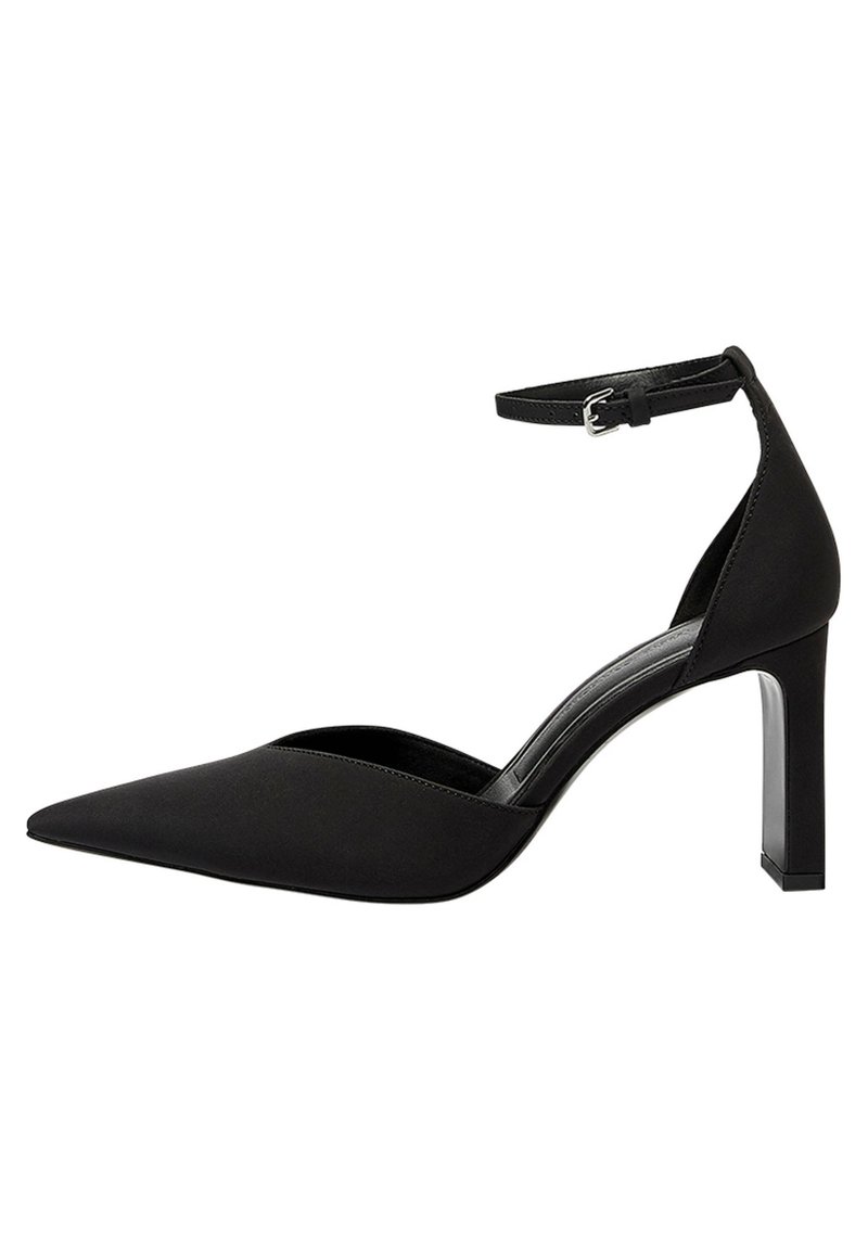 sandale a talon pull and bear