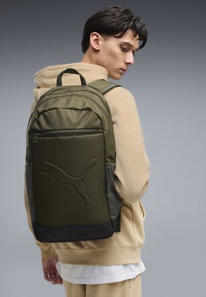 Puma, PUMA BUZZ BACKPACK UNISEX - Mochila - dark olive