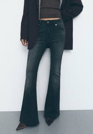 Stradivarius Jeans bootcut - grey denim