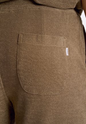 Lindbergh ELASTIC WAIST - Shorts - dk stone