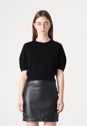 PUFF SHORTSLEEVE - Striktrøje - black