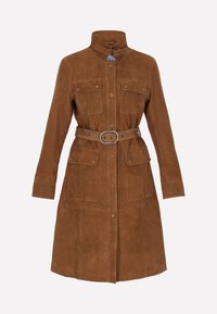 - Klasyczny płaszcz