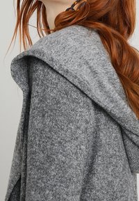 TOM TAILOR Chaqueta de punto - mottled grey