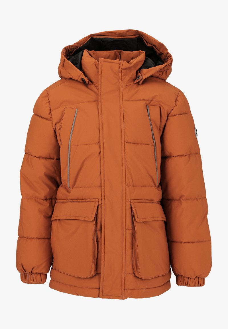 Veste matelassée orange avec une capuche, dotée d'une fermeture éclair à l'avant, de deux poches latérales et d'accents réfléchissants sur la poitrine et les poches.