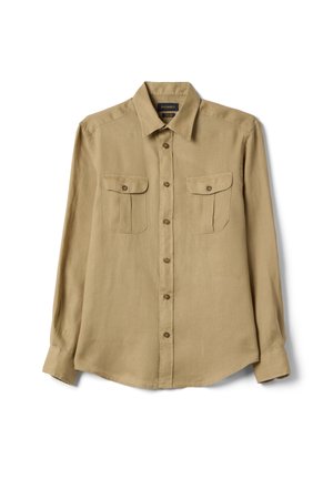 Camicia beige a maniche lunghe con bottoni, due tasche sul petto con bottone e colletto classico.