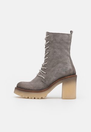 High heeled ankle boots - grey