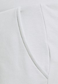 Pieces Maternity Träningsbyxor - light blue