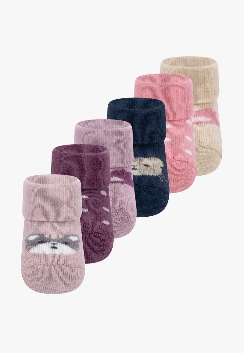 Set od pet parova šarenih čarapa za male dječake, sa dizajnom lica rakuna i medvjeda, u ružičastoj, ljubičastoj, tamnoplavoj, krem i uzorkovanim teksturama.