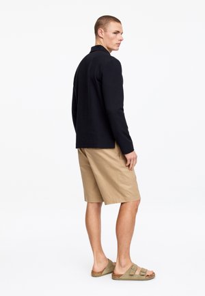 Rank 4: ARKET - WAFFLE - Polo shirt