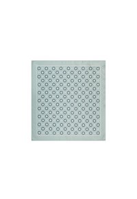 Jasnoniebieski jedwabny szalik z powtarzającym się kwiatowym wzorem w ciemnoniebieskim i białym kolorze. Charakteryzuje się gładką teksturą i obramowanym brzegiem.