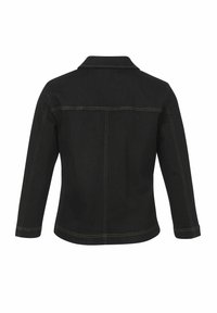 Zwarte denim jas vanuit de achterkant getoond met lange mouwen, een kraag en zichtbare oranje stiksels.